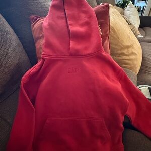 Boys GAP Vibrant Red Pullover Hoodie size 6-7